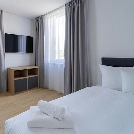 Milo Hotel apartamentowy 3*