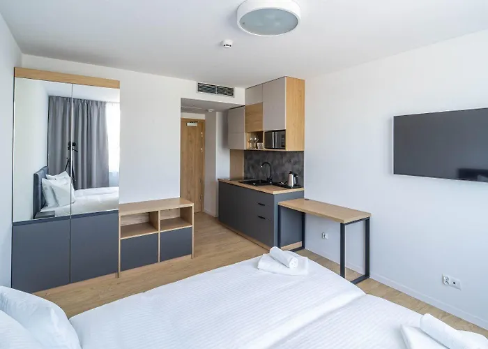 Milo 3* Вроцлав